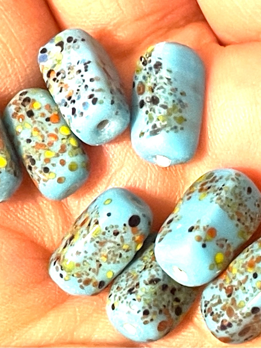 Lot of 28 7x13mm Turquoise Glass Beads - Picture 5 of 5